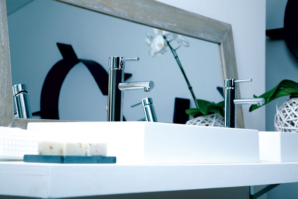 Cyrcus bathroom oriz. chrome