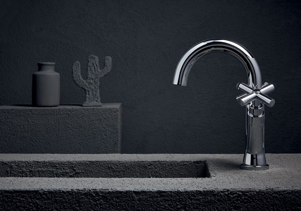 Rialto chrome dark background