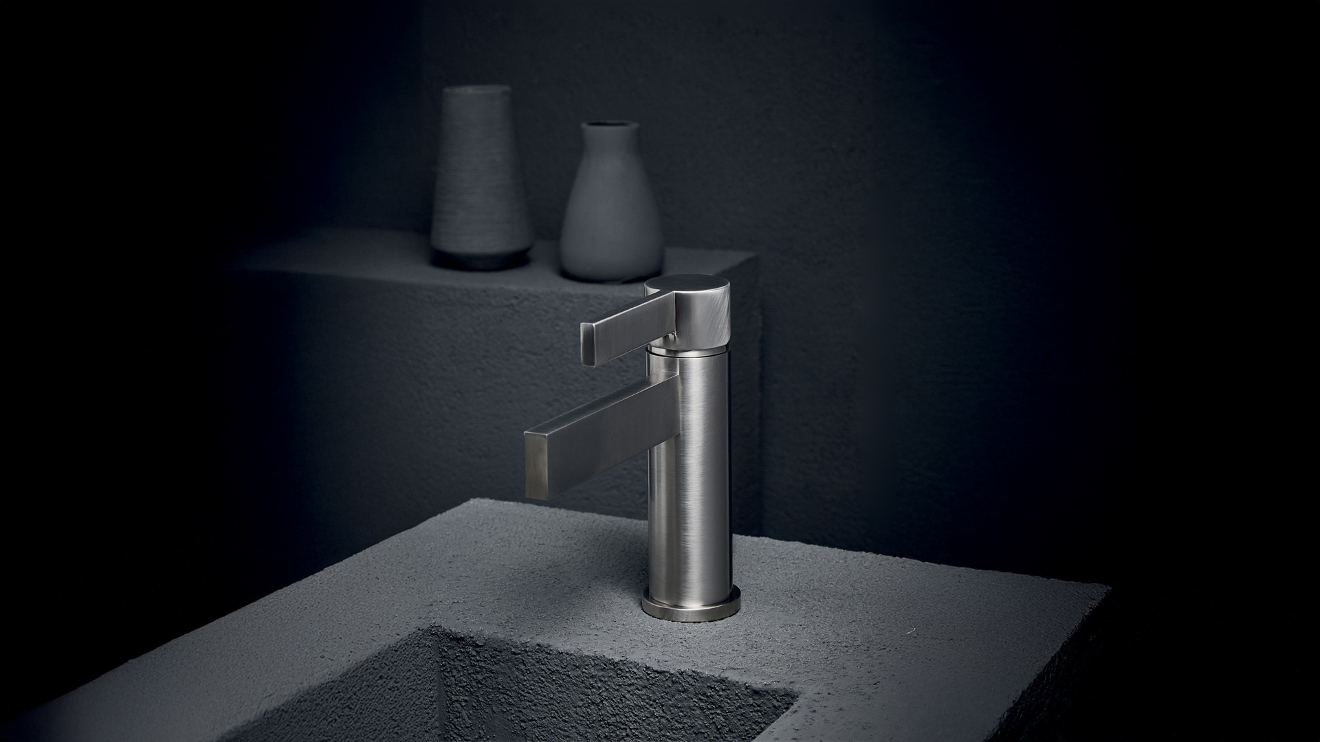 Caso rubinetto spazzolato