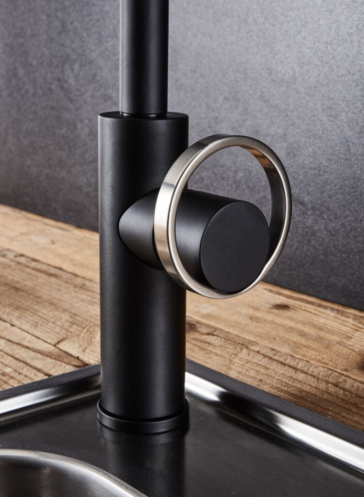 halo kitchen – zoom handle